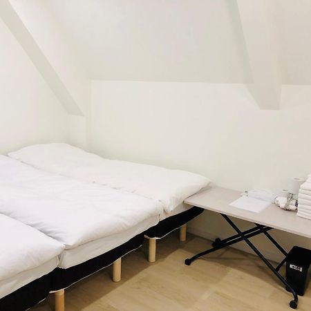 Oku Apartment Tokyo Esterno foto